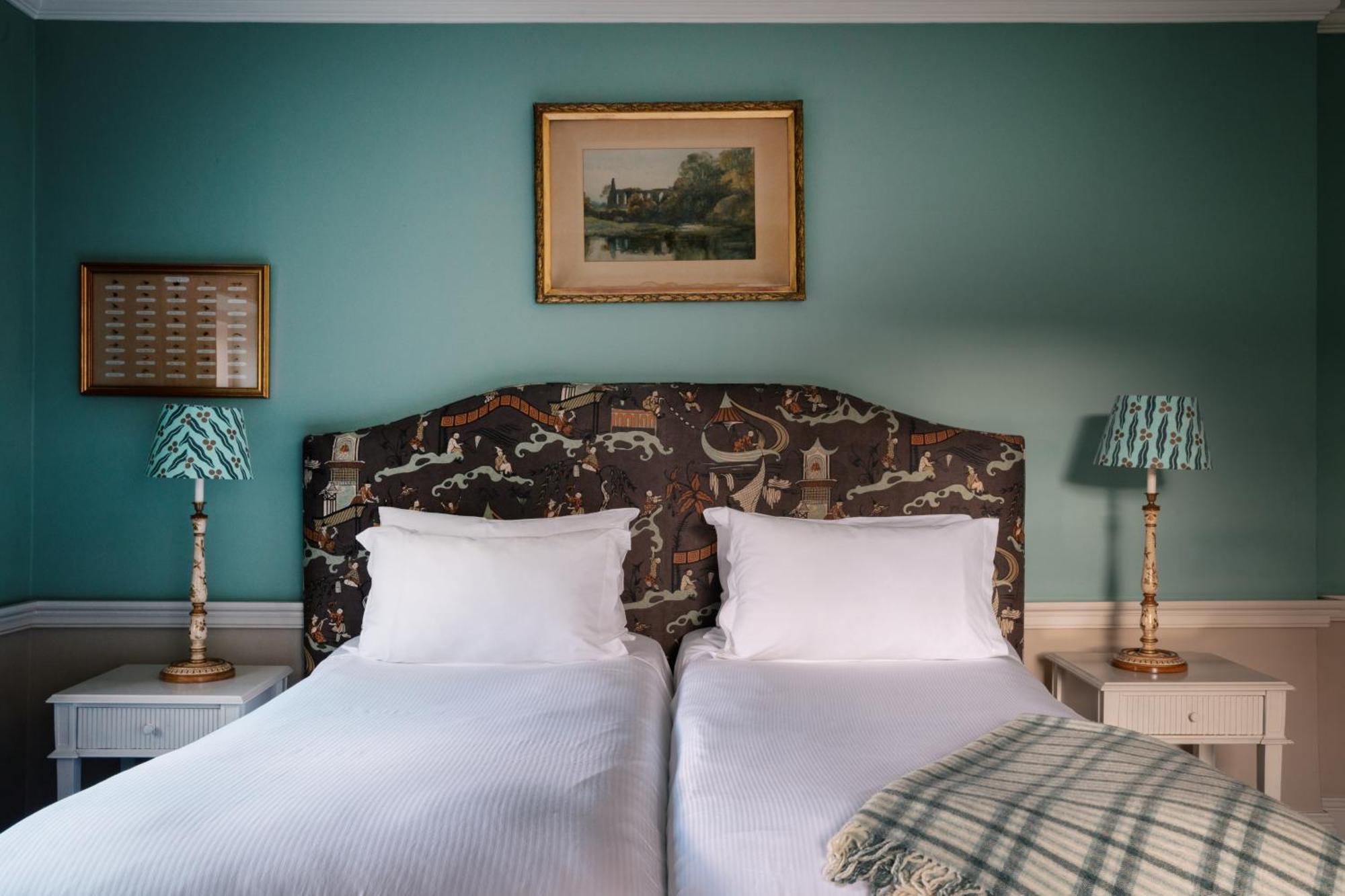 The Devonshire Arms Hotel At Bolton Abbey Exteriör bild