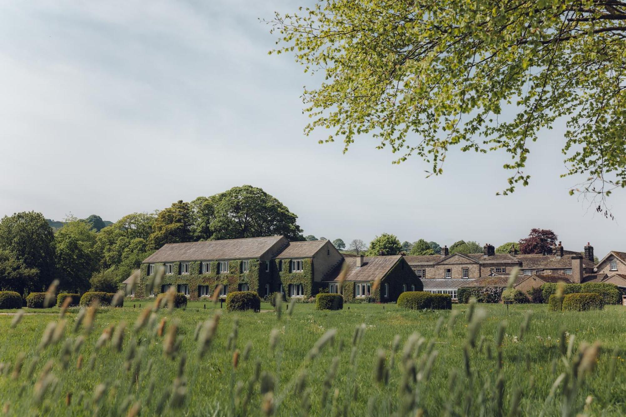 The Devonshire Arms Hotel At Bolton Abbey Exteriör bild